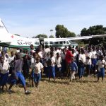 AMREF_Flying_Doctors_aan_het_werk_in_Tanzania.JPG