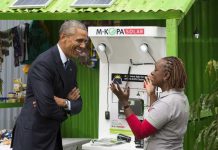 25-Obama-kenya-innovation-fair.w529.h352.2x.jpg